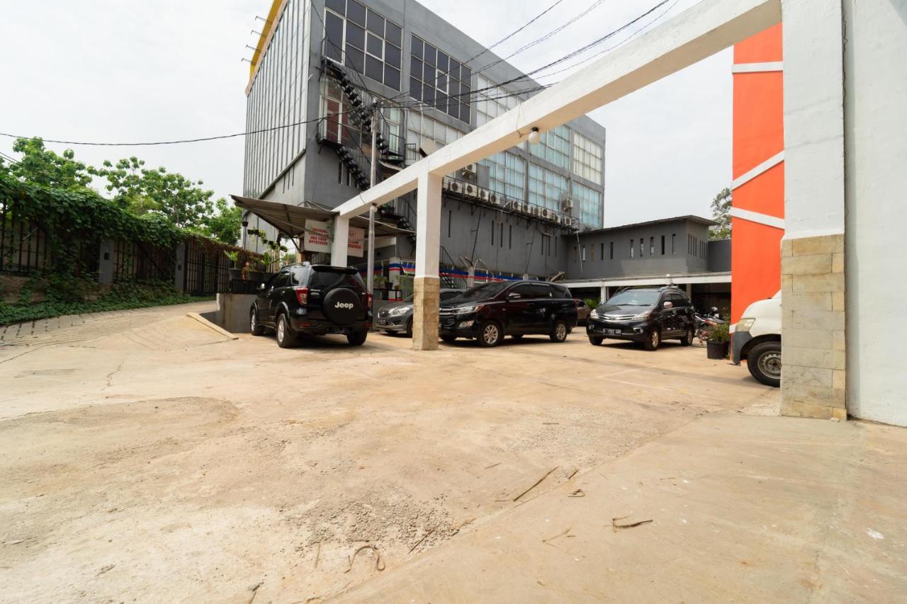 Koolkost Syariah Near Grand Kota Bintang Hotel Bekasi Exterior foto